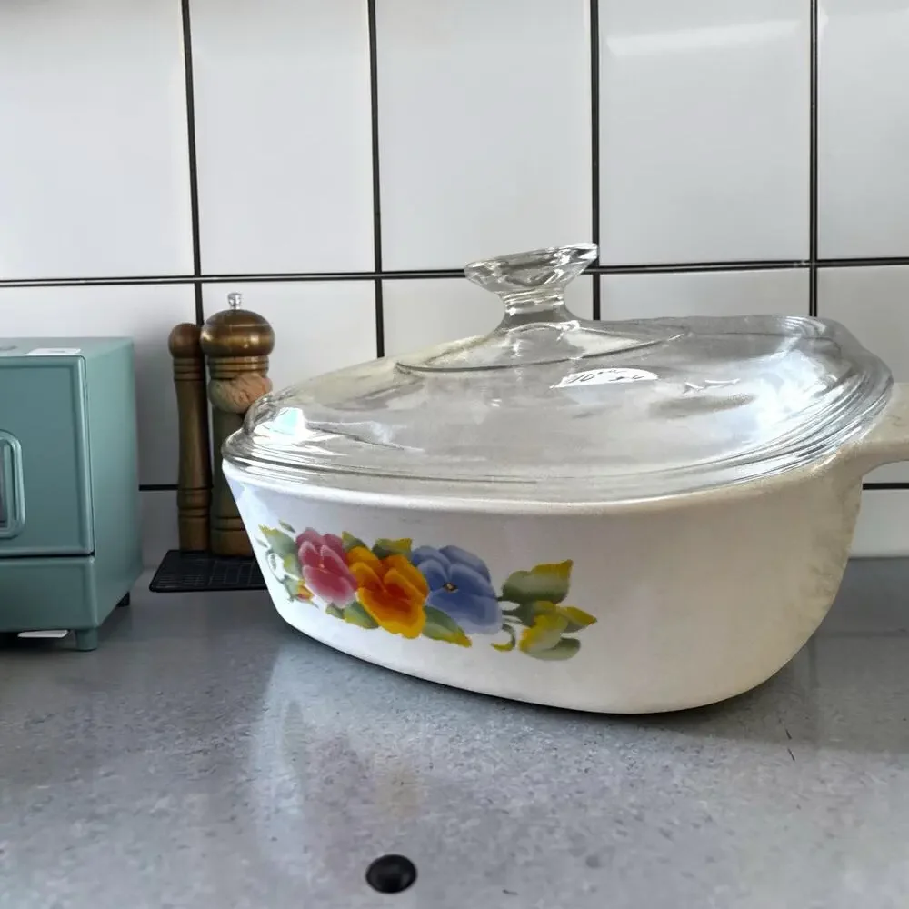 Vintage Corning Ware Summer Blush Pansy 2L Casserole Dish A-2-B with Pyrex Lid